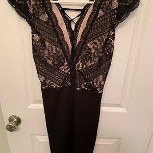 Lulu’s lace up bodycon dress